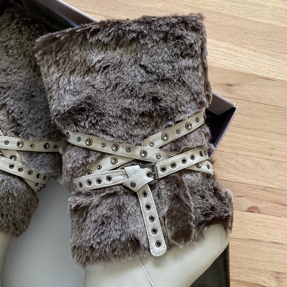 Bakers Attitude Boots with Faux Fur Sz 10 - Picture 5 of 13